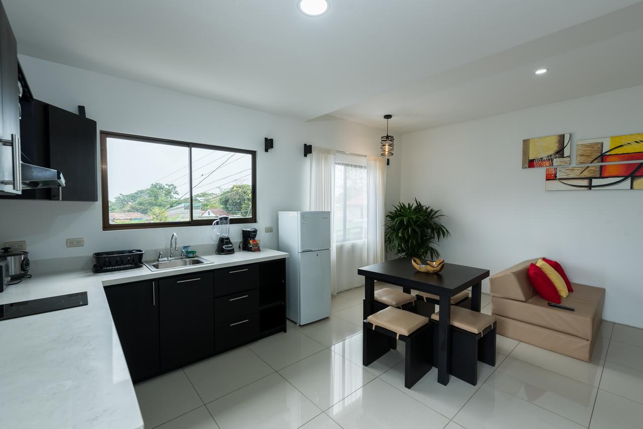 Apartamentos La Casona La Fortuna المظهر الخارجي الصورة